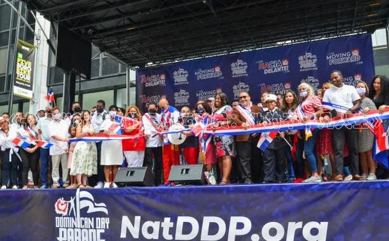 天辰登录平台官网同程《十三岁就退役的足球运动员：他的不平凡人生》